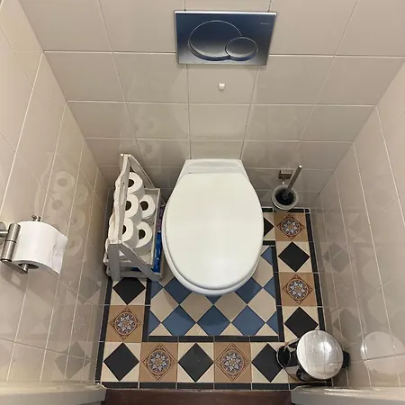 Luxury In Quiet Neighbourhood Near 게스트하우스 헤이그