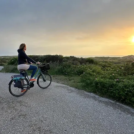 Luxury In Quiet Neighbourhood Near Гостевой дом *