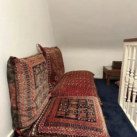 Luxury In Quiet Neighbourhood Near 게스트하우스 *