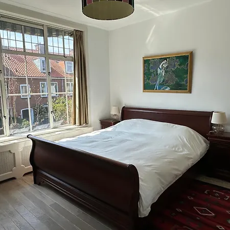 게스트하우스 Luxury In Quiet Neighbourhood Near