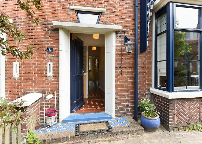 Luxury In Quiet Neighbourhood Near Guest house The Hague