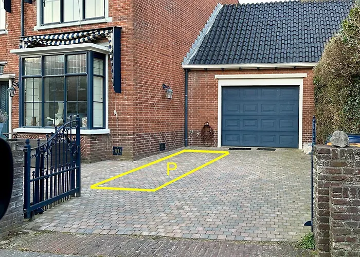 Luxury In Quiet Neighbourhood Near Guest house The Hague